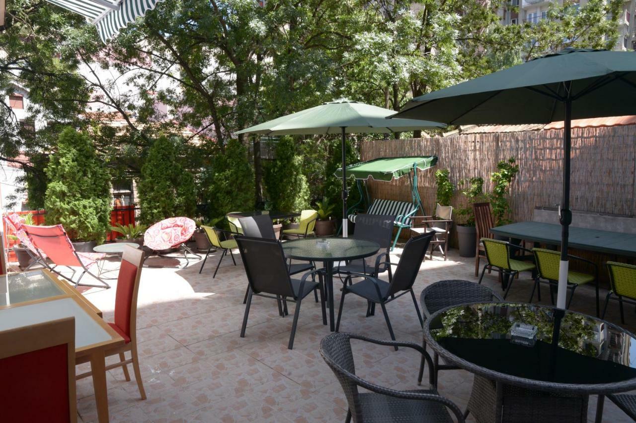 Guest House Golden Coin Nisz Zewnętrze zdjęcie