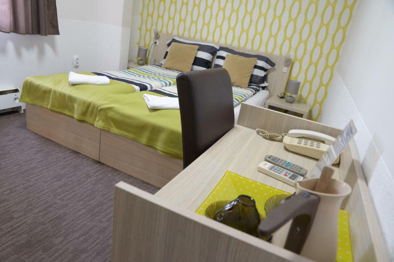 Guest House Golden Coin Nisz Zewnętrze zdjęcie