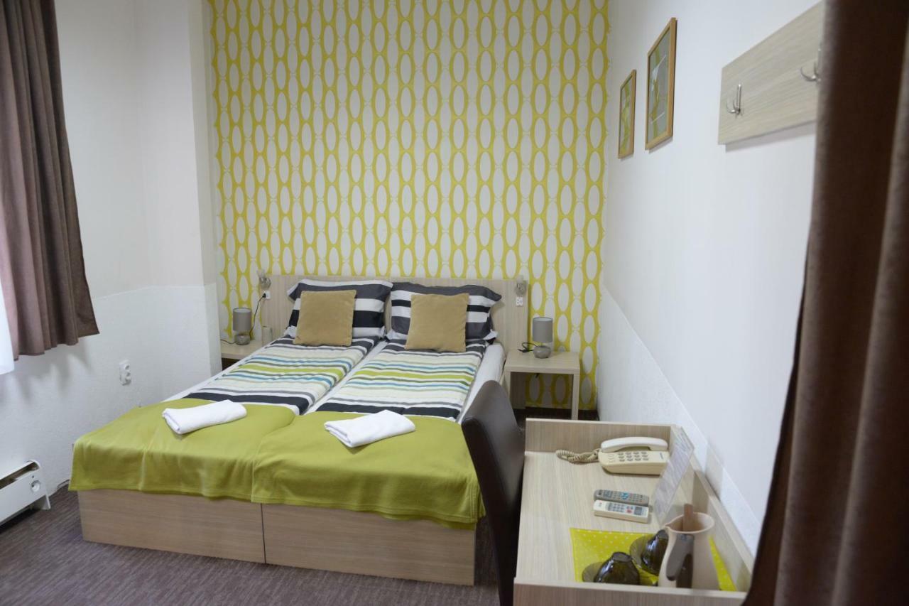Guest House Golden Coin Nisz Zewnętrze zdjęcie